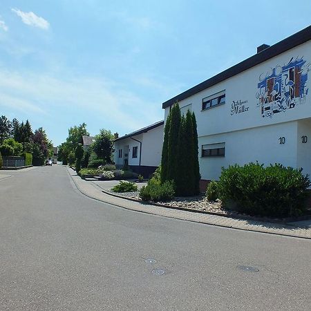 Gaestehaus Mueller Bad Schonborn Bagian luar foto