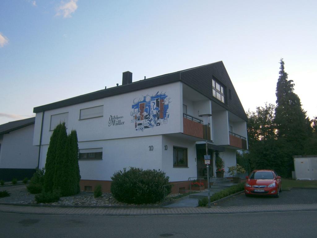 Gaestehaus Mueller Bad Schonborn Bagian luar foto